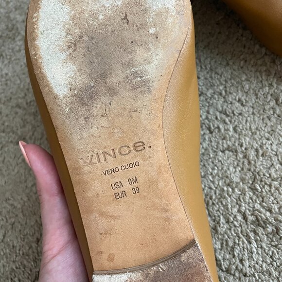 Vince Leather Camel Tan Flat Shoes Size 9.5 Loafers - Picture 3 of 4